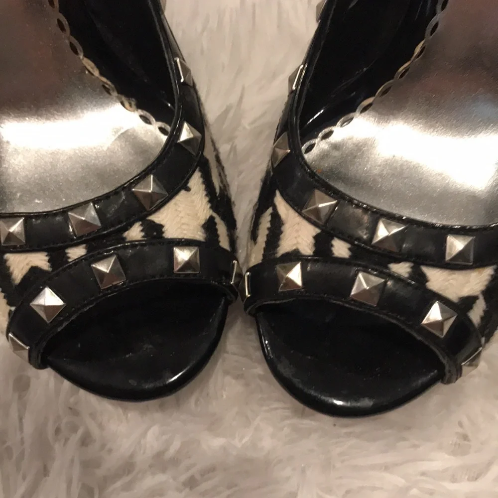 Bebe studded platform houndstooth stilettos